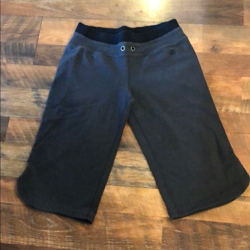 Lululemon classic crops 8 (2138)